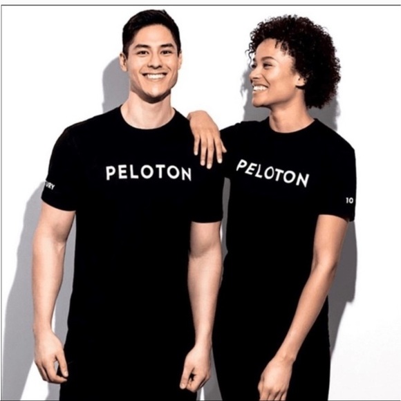 Peloton Century Club T-Shirt 100 Rides black cycling Size small Womans - Picture 9 of 9